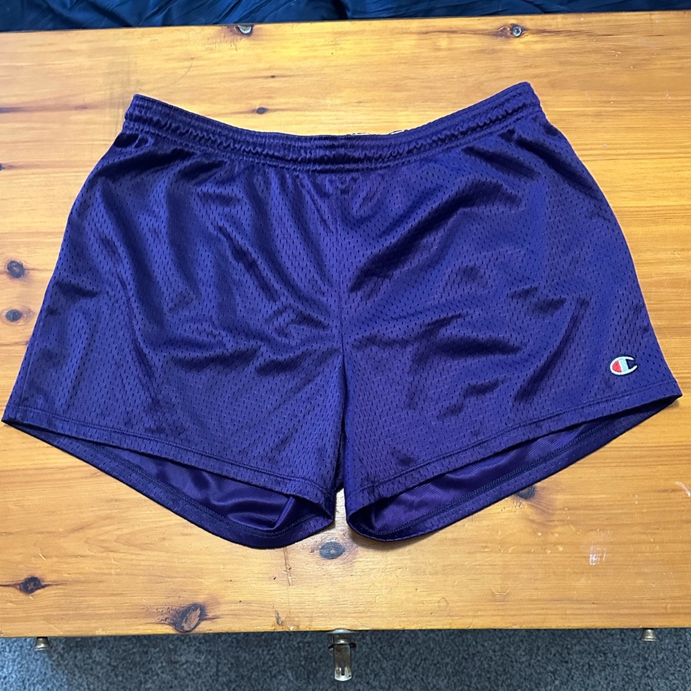 Champion women’s medium mesh shorts